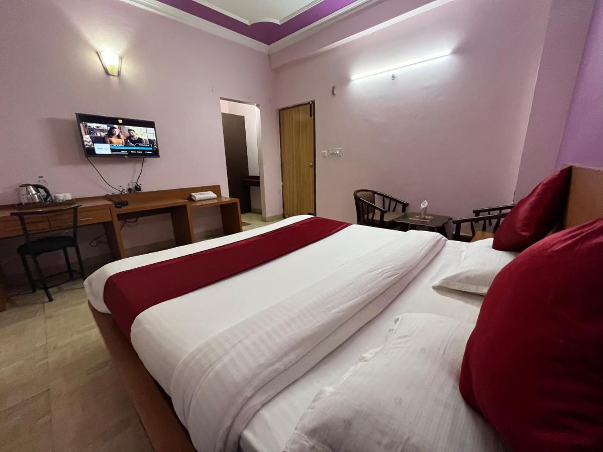 Hotel Magnet House Dehradun Buitenkant foto