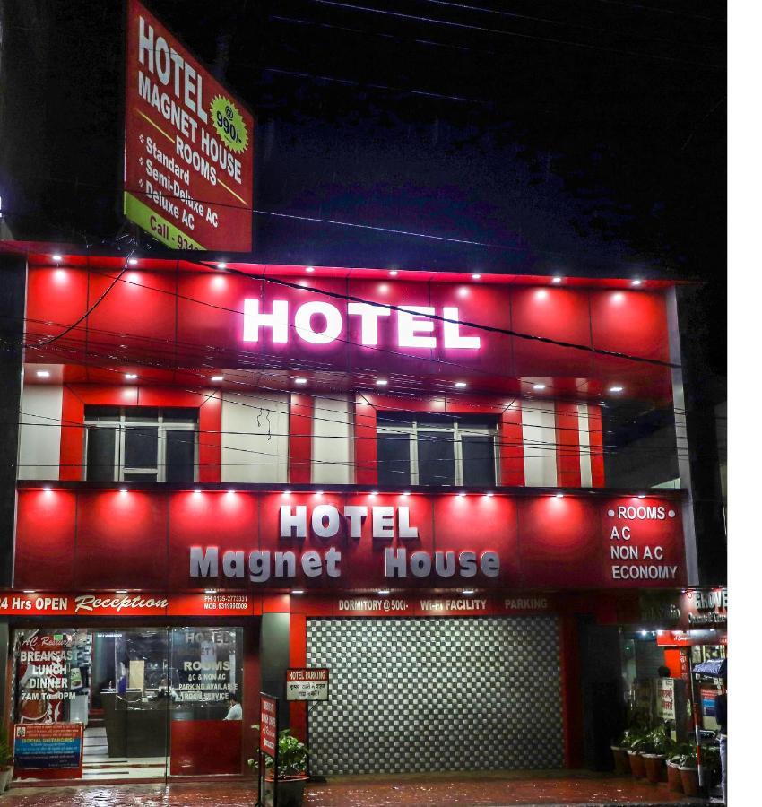 Hotel Magnet House Dehradun Buitenkant foto